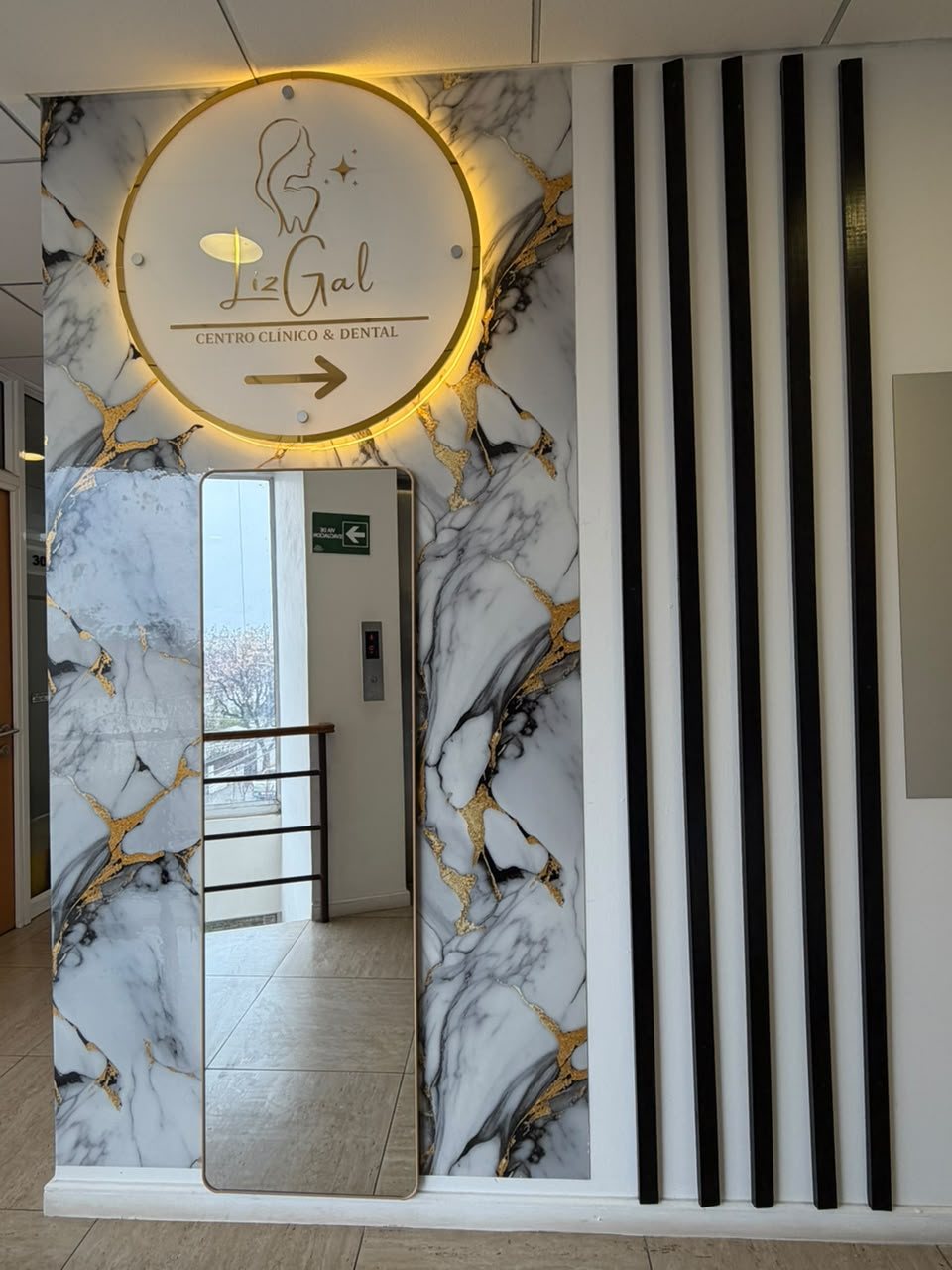 Entrada de Clínica LizGal en Los Andes